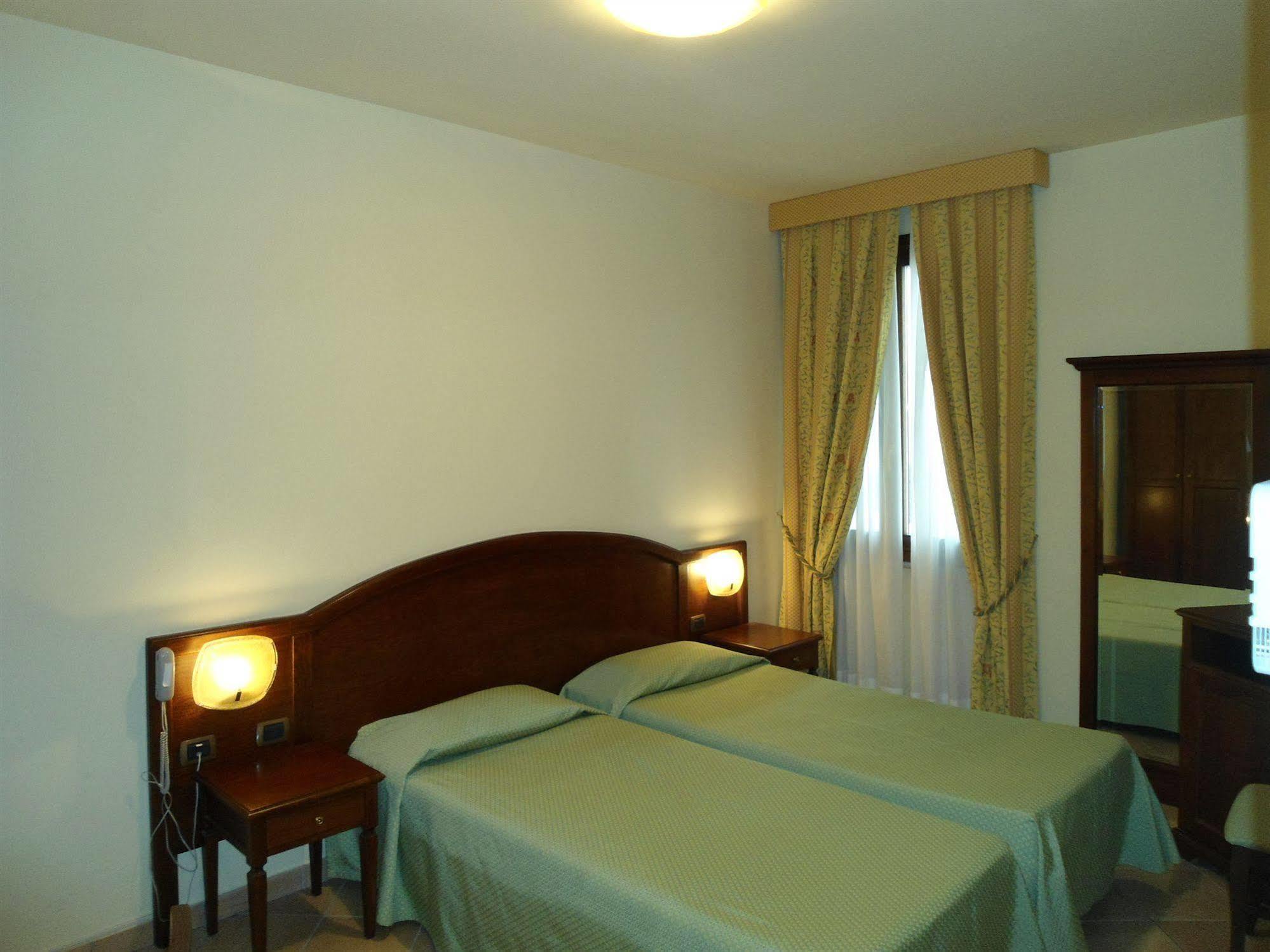 Colle Tourist Hotel